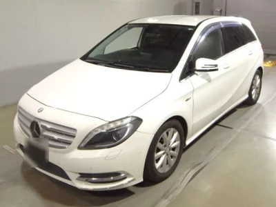 Mercedes-Benz B CLASS