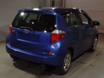 Toyota RACTIS  с аукциона в Японии