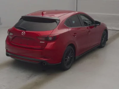 Mazda AXELA  с аукциона в Японии
