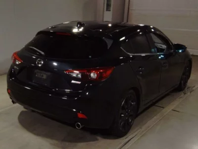 Mazda AXELA  с аукциона в Японии