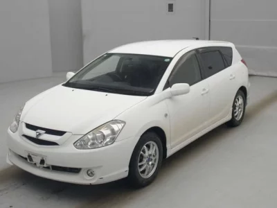 Toyota CALDINA  с аукциона в Японии
