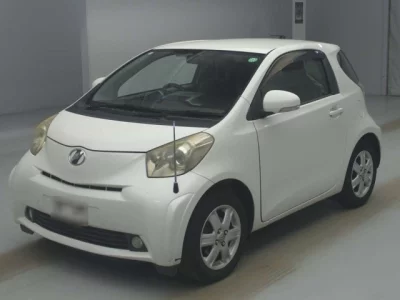 Toyota IQ