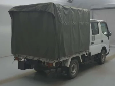 Toyota DYNA  с аукциона в Японии