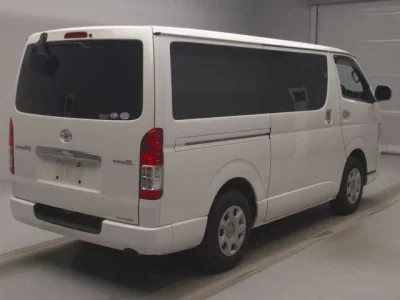 Toyota REGIUS ACE VAN