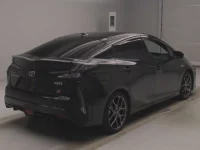 Toyota PRIUS PHV лот № 82020 оценка 4  с аукциона в Японии 1