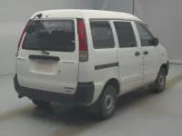 Toyota TOWN ACE VAN лот № 75010 оценка 3  с аукциона в Японии 1