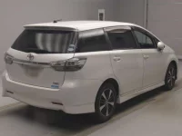 Toyota WISH лот № 80507 оценка 3.5  с аукциона в Японии 1