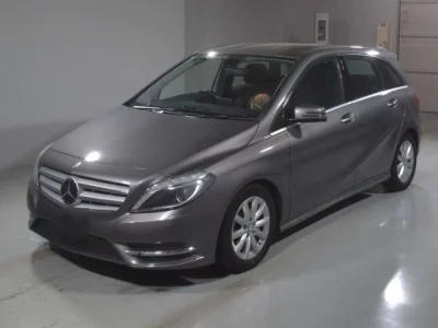 Mercedes-Benz B CLASS