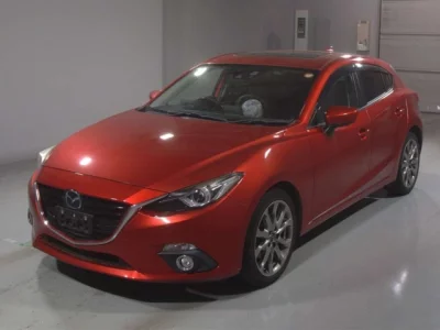 Mazda AXELA  с аукциона в Японии