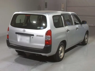 Toyota SUCCEED  с аукциона в Японии
