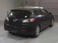 Mazda AXELA лот № 30507 оценка R  с аукциона в Японии 1