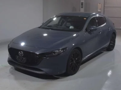 Mazda MAZDA3  с аукциона в Японии