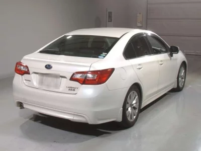 Subaru LEGACY B4