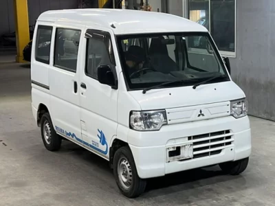 Mitsubishi MINICAB MIEV