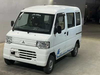 Mitsubishi MINICAB MIEV