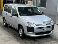 Toyota PROBOX лот № 3076 оценка 4  с аукциона в Японии 3