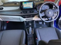 Suzuki SWIFT лот № 3035 оценка 5  с аукциона в Японии 2