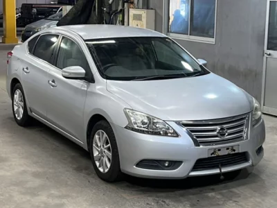 Nissan SYLPHY  с аукциона в Японии