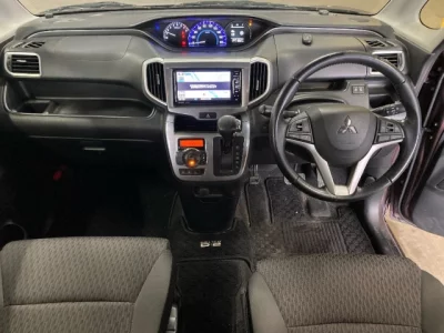 Mitsubishi DELICA D2