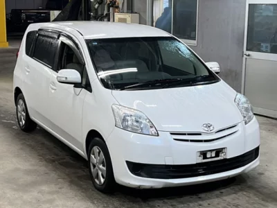Toyota PASSO SETTE