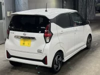 Nissan DAYZ лот № 3093 оценка 4.5  с аукциона в Японии 4