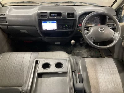 Mazda BONGO VAN  с аукциона в Японии
