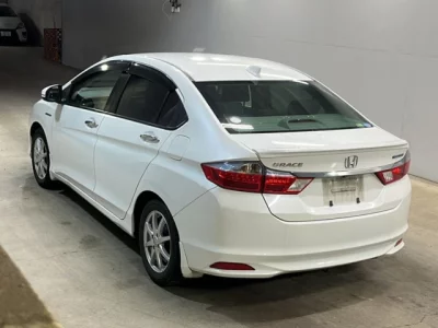 Honda GRACE