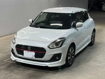 Suzuki SWIFT  с аукциона в Японии