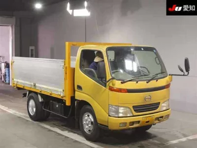 Hino DUTRO  с аукциона в Японии