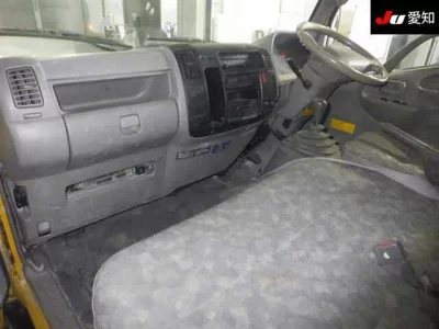 Hino DUTRO  с аукциона в Японии