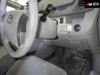 Toyota NOAH лот № 30191 оценка 3  с аукциона в Японии 4