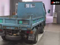 Toyota DYNA лот № 7021 оценка 3.5  с аукциона в Японии 7