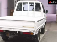 Toyota TOWN ACE TRUCK лот № 20009 оценка R  с аукциона в Японии 7