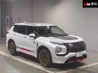 Mitsubishi OUTLANDER PHEV