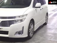 Nissan ELGRAND лот № 30106 оценка 3.5  с аукциона в Японии 6