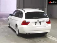 BMW 3-Series лот № 30073 оценка 3  с аукциона в Японии 1