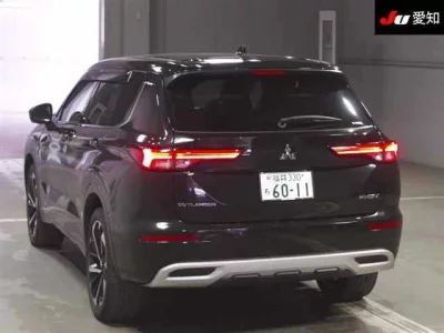 Mitsubishi OUTLANDER PHEV