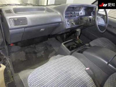 Toyota HIACE VAN  с аукциона в Японии