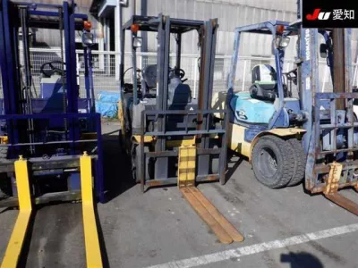 KOMATSU FORKLIFT