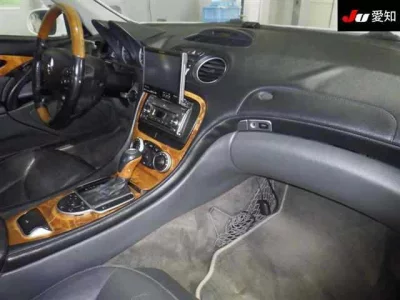 Mercedes-Benz SL SERIES