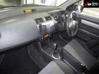 Suzuki SWIFT лот № 30061 оценка 3.5  с аукциона в Японии 2