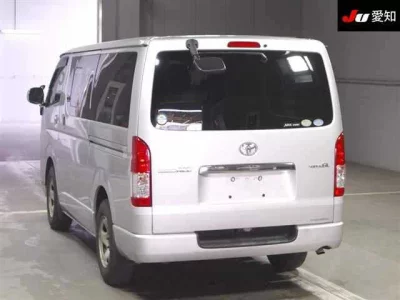 Toyota REGIUS ACE VAN
