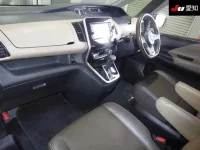 Nissan SERENA лот № 30205 оценка 4  с аукциона в Японии 2