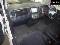 Honda STEP WAGON лот № 30241 оценка 3  с аукциона в Японии 2