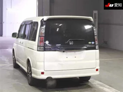 Honda STEP WAGON  с аукциона в Японии