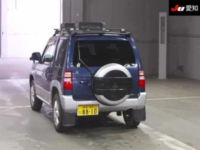 Mitsubishi PAJERO MINI