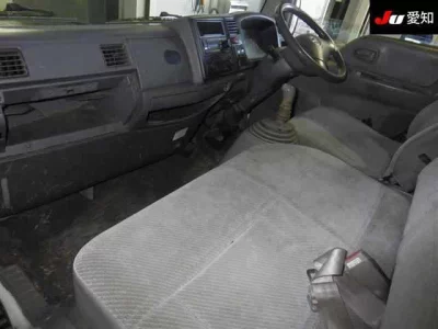 Mazda TITAN  с аукциона в Японии