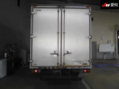 Mazda TITAN  с аукциона в Японии