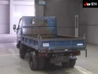 Mazda TITAN лот № 7030 оценка 3  с аукциона в Японии 1