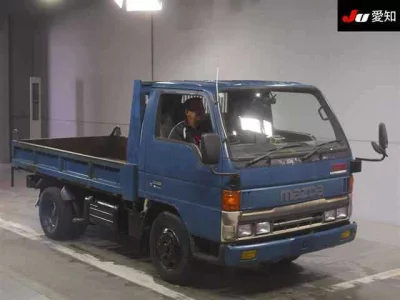 Mazda TITAN  с аукциона в Японии